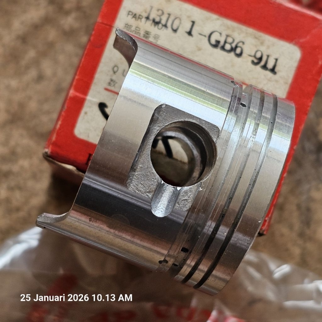 Piston honda Astrea 800. 13101-GB6-911ART