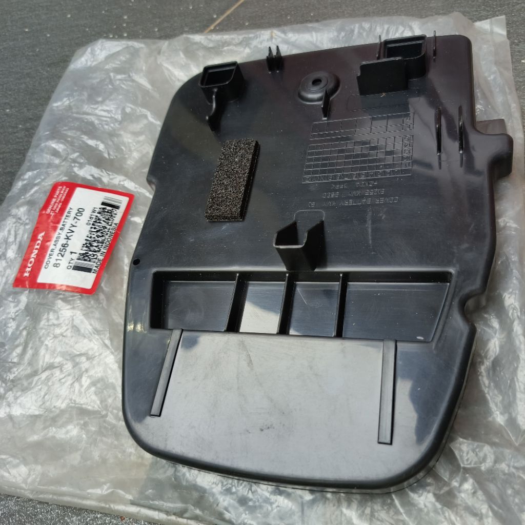 Cover Aki Honda Beat Karbu Original Baru AHM