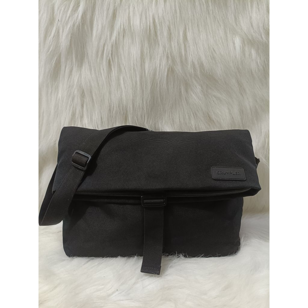 Tas laptop/kerja pria crumpler