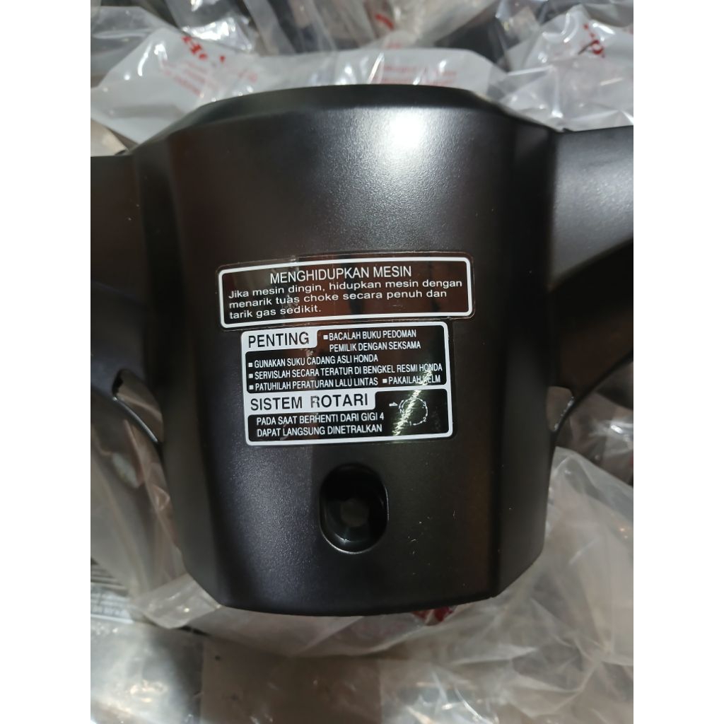 5320C KWW A00 BATOK BELAKANG BAGIAN SPEEDOMETER REVO ABSOLUTE 110 ASSY ORIGINAL AHM
