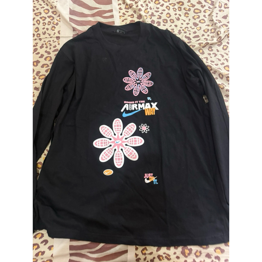 Kaos lengan panjang Nike