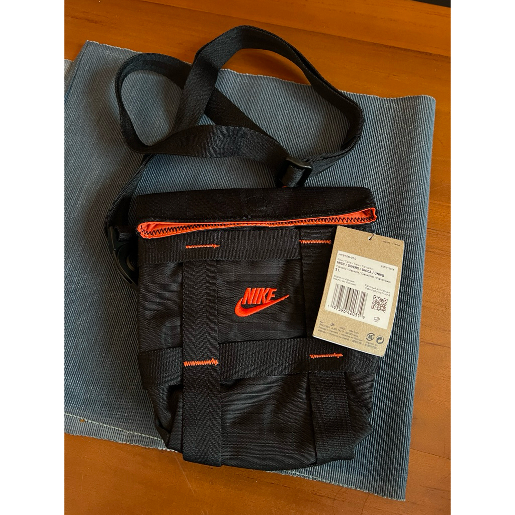 tas NIKE cargo crossbody shoulder 100% original