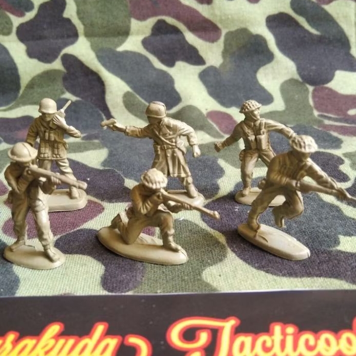 figure tentara plastik jadul 3,5cm  tentara amerika ww2 tentara  jadul mainan tentara plastik kecil 