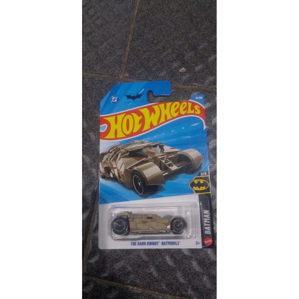 HOT WHEELS BATMAN