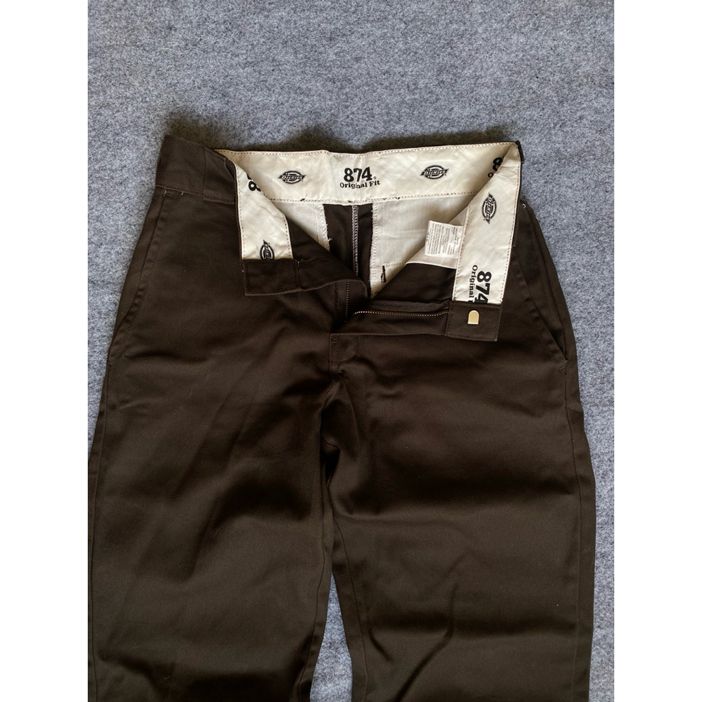 Dickies 874 Work pant Dark Brown size 28x30