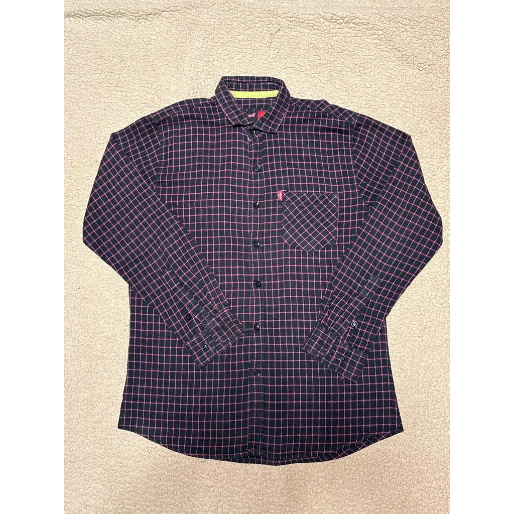 Preloved kemeja levis