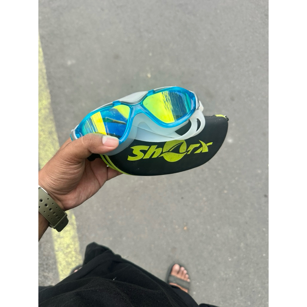 preloved kacamata renang sharx original