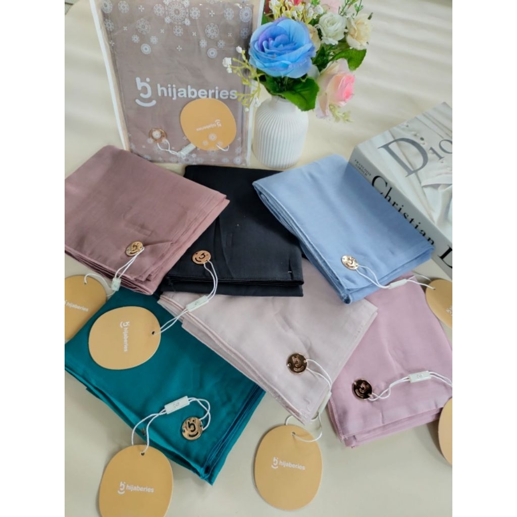 HIJAB/JILBAB HIJABERIES PARIS PREMIUM / JILBAB SEGI EMPAT POLOS / HIJAB POLOS PARIS / JILBAB SEGI EM