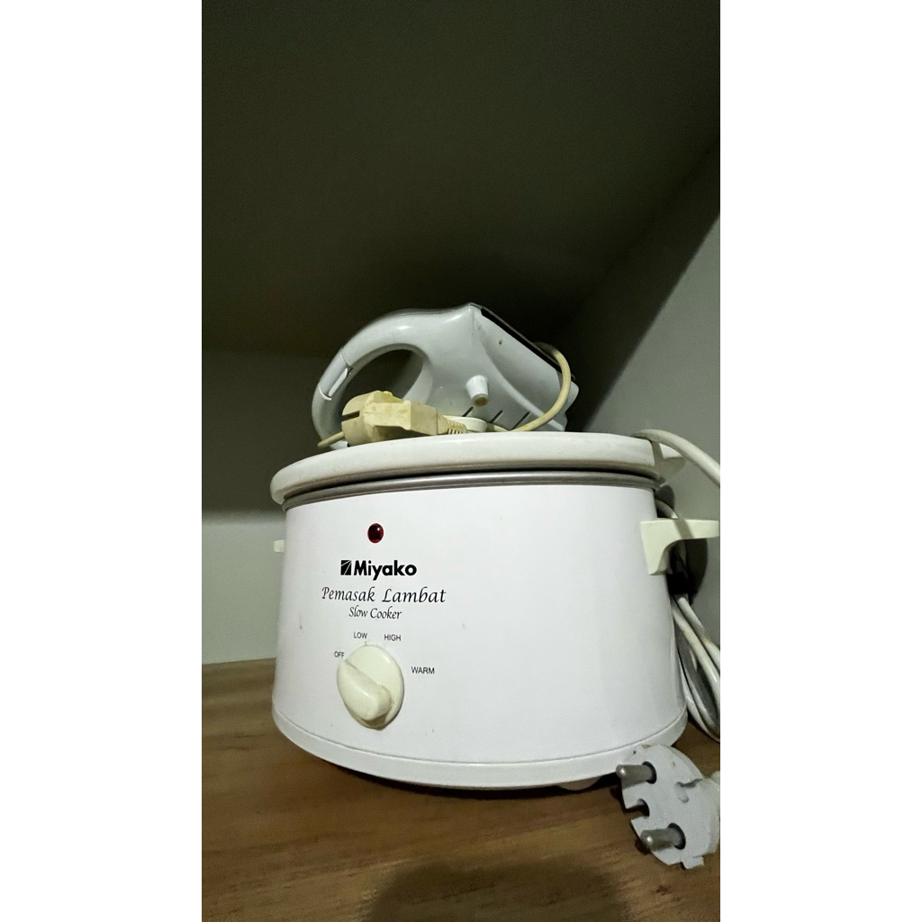 MIYAKO SLOW COOKER