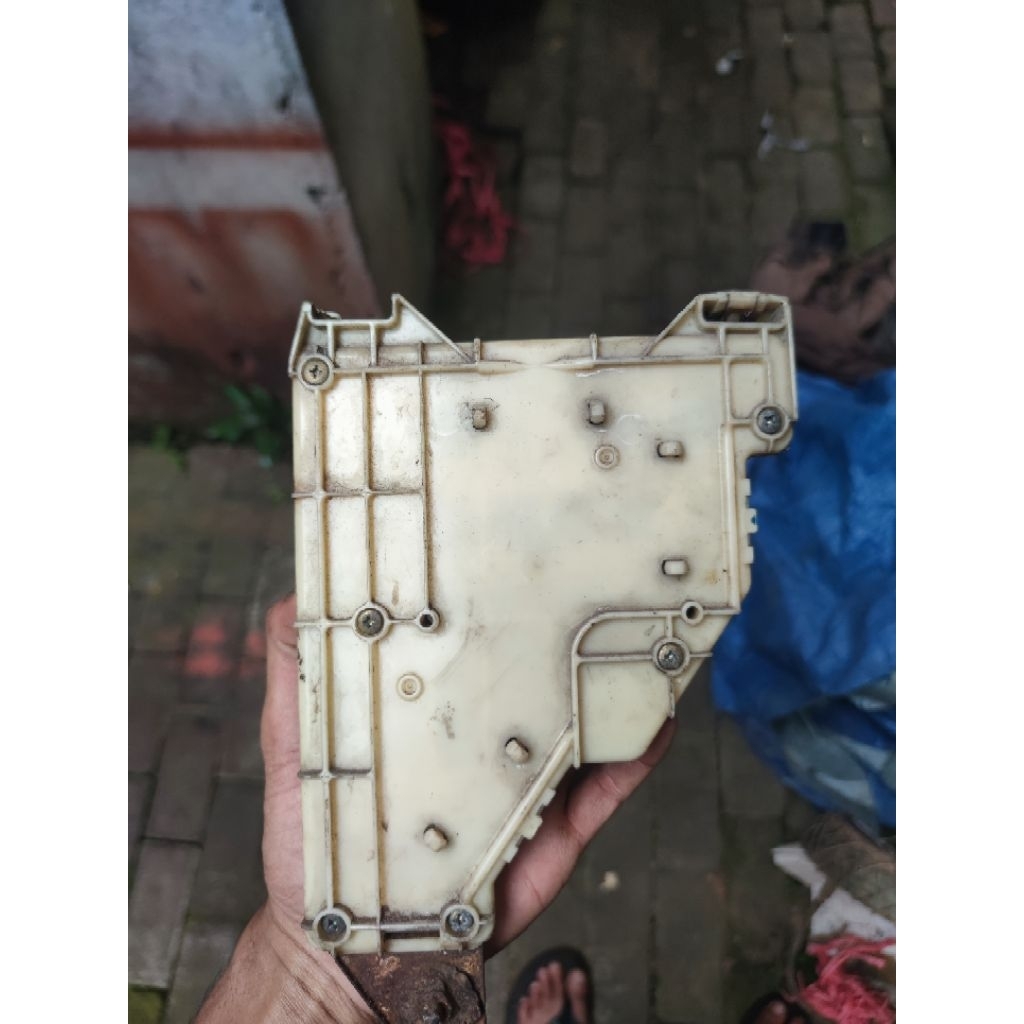 box sekring corolla dx ori