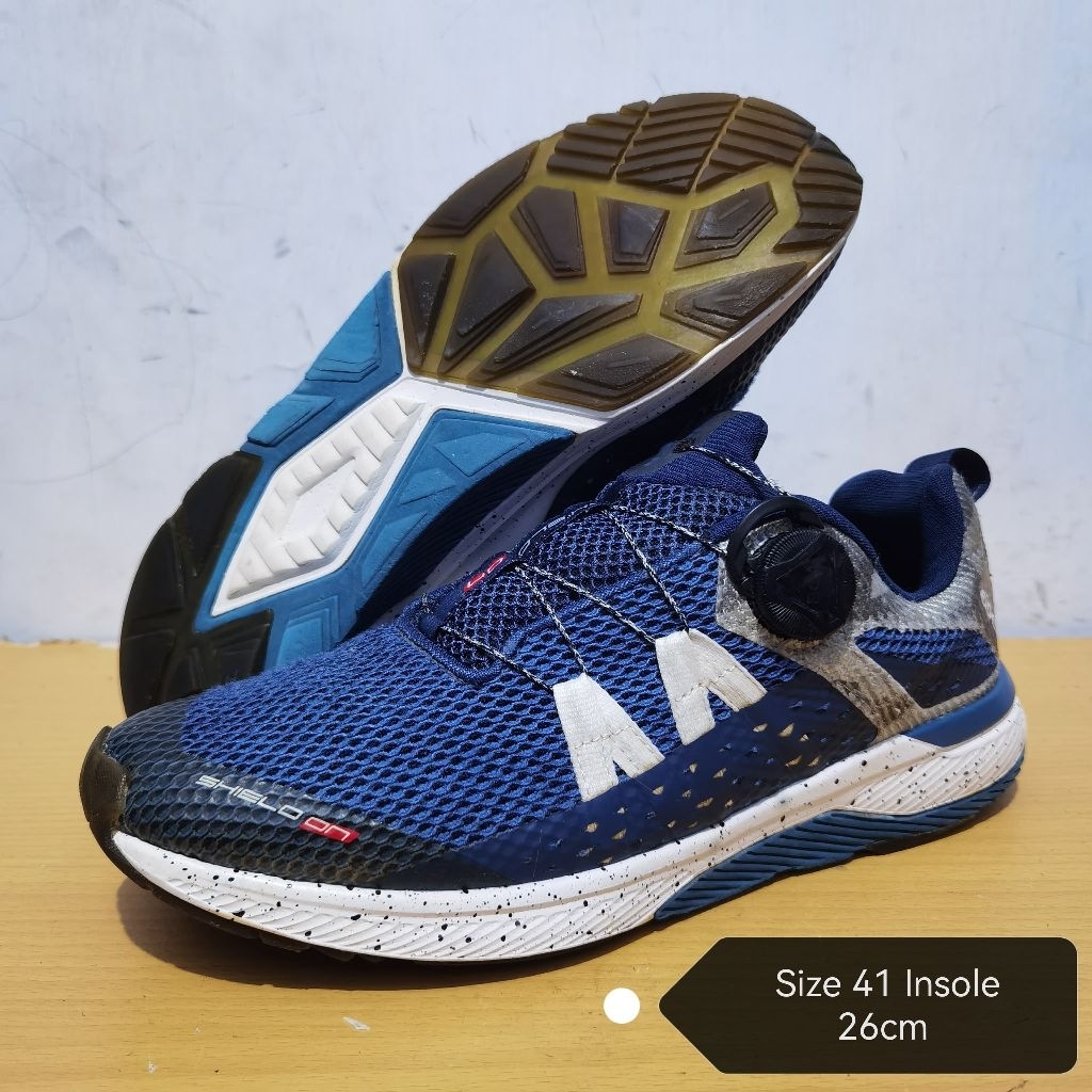 Sepatu Outdoor Trail EIDER BOA 41