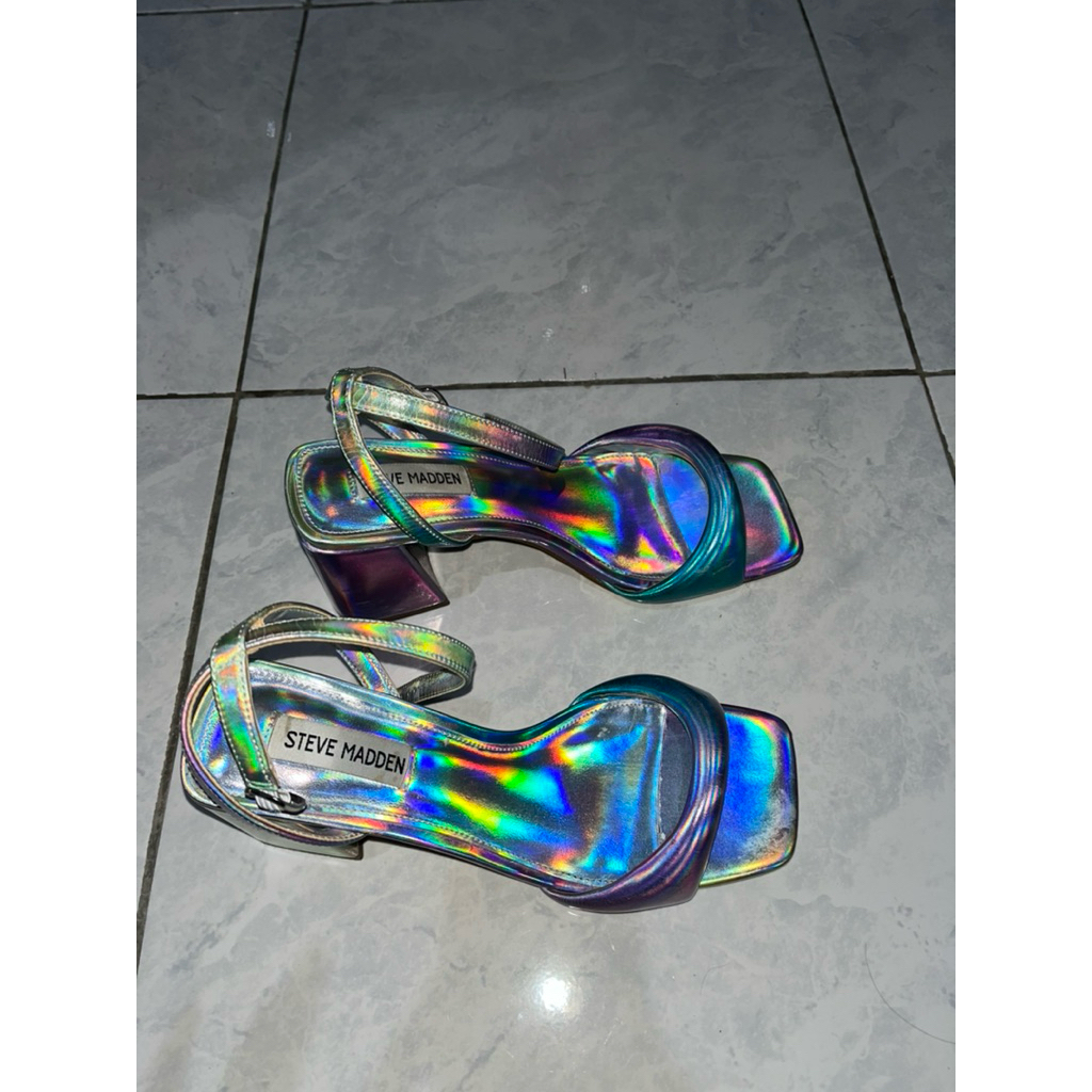 STEVE MADDEN Bibi Sandal