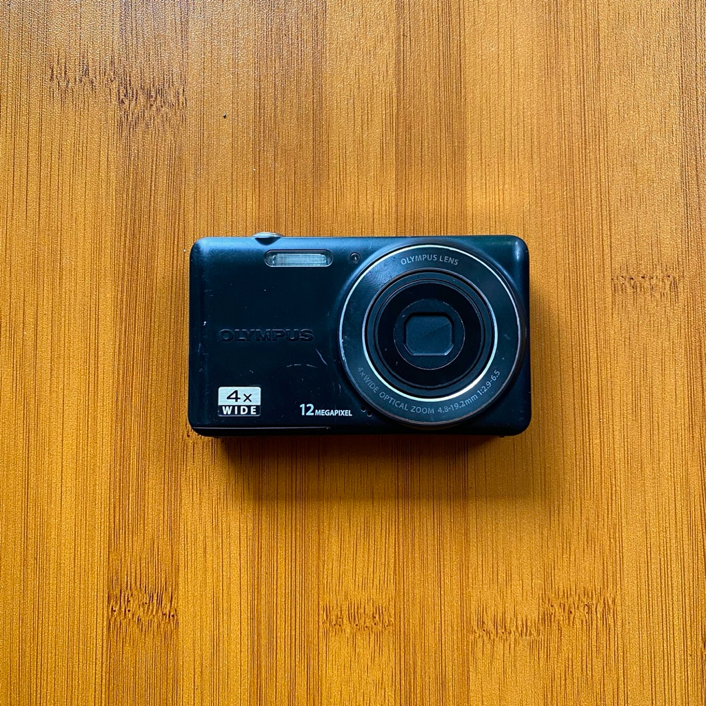 Digicam Olympus VG-120