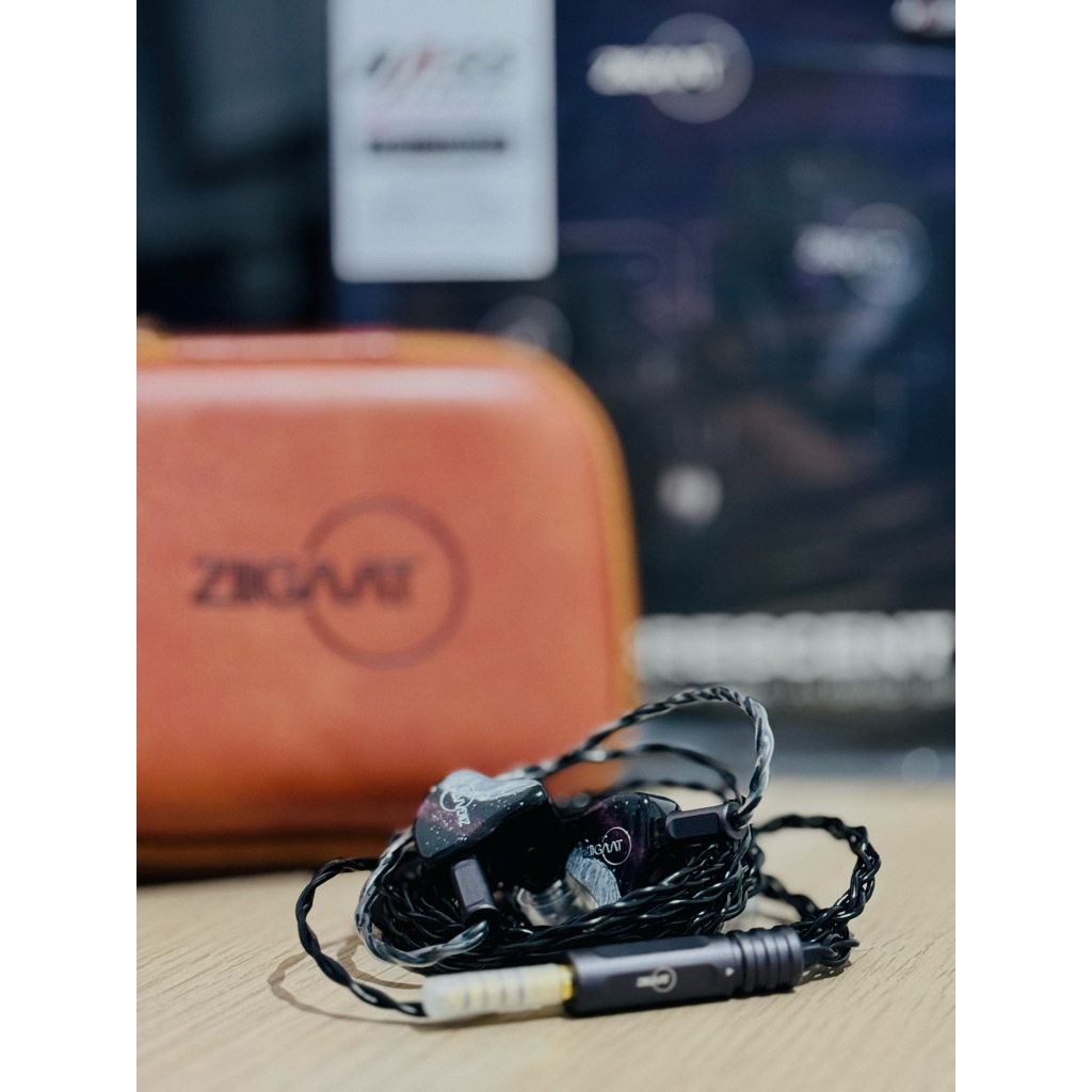 IEM In Ear Monitor Ziigaat Crescent