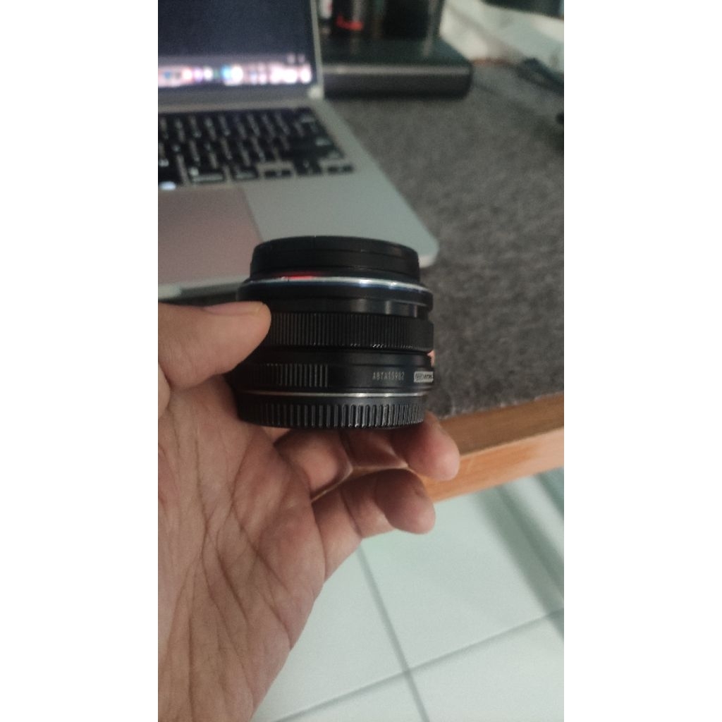 lensa olympus 17mm f/1.8 mft