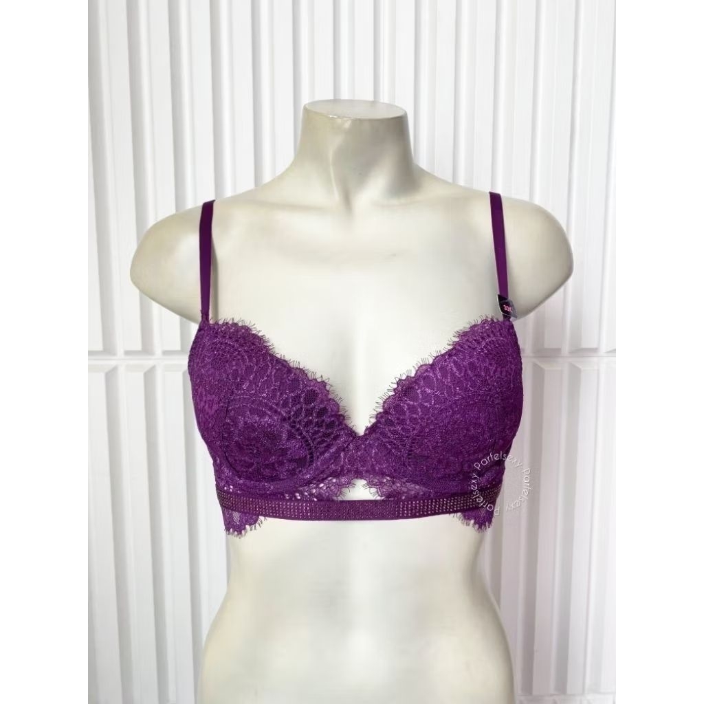 La Senza DIVA Bra No Push Up 32C 11140899