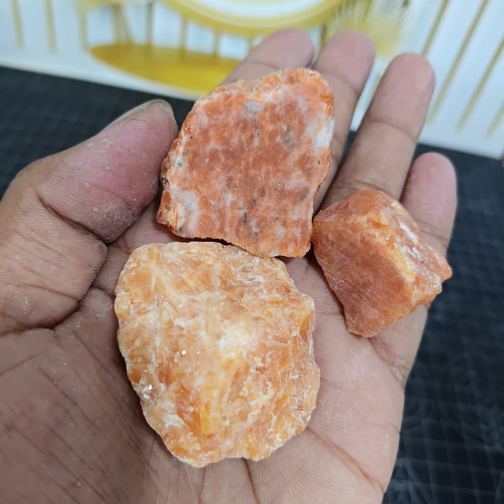 Batu Natural Bright Sunstone Rough (5)