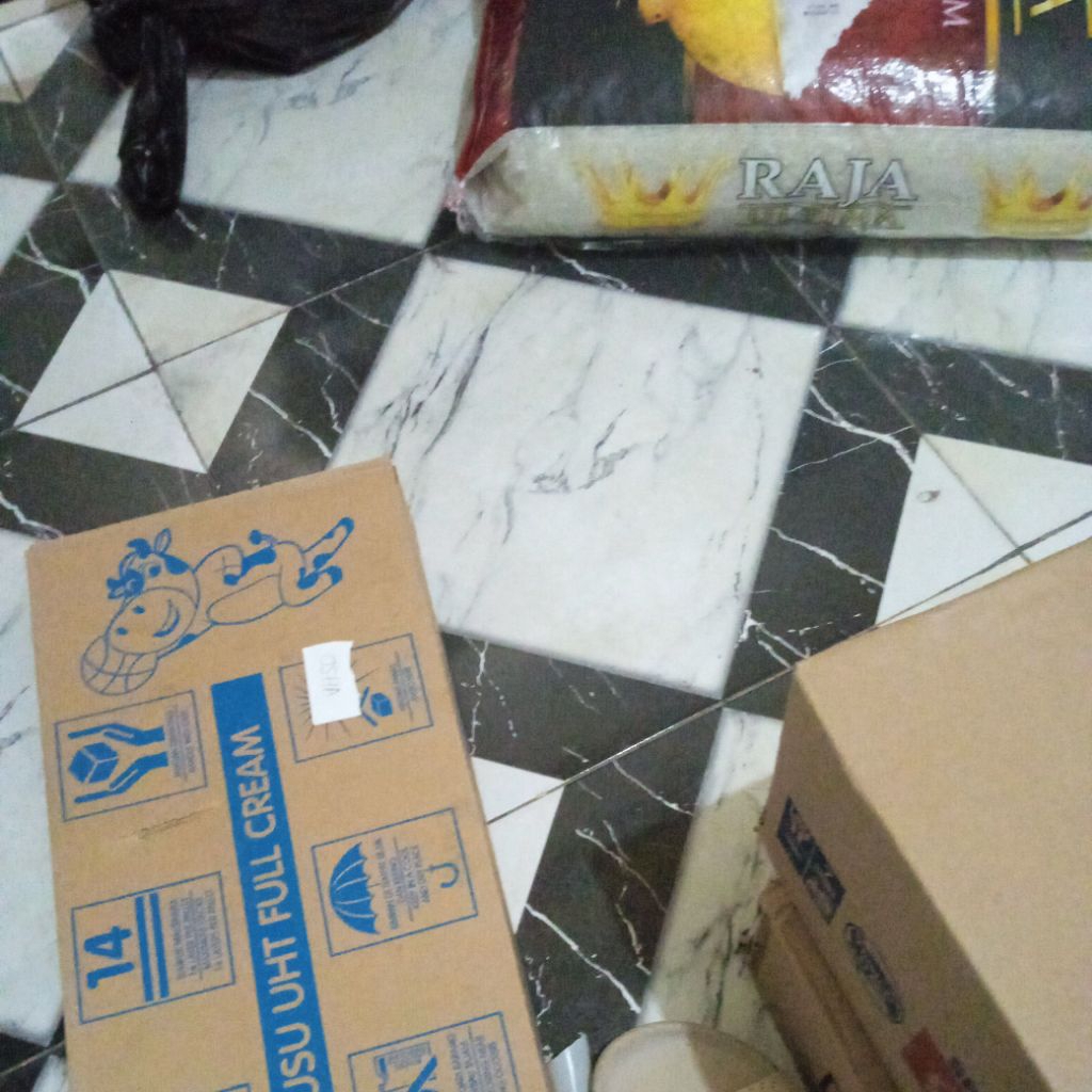 Cemilan Lebaran (500gr ) Kue kering -snack kacang, sukro, stik, sumpia, emping, makaroni, telur gabu