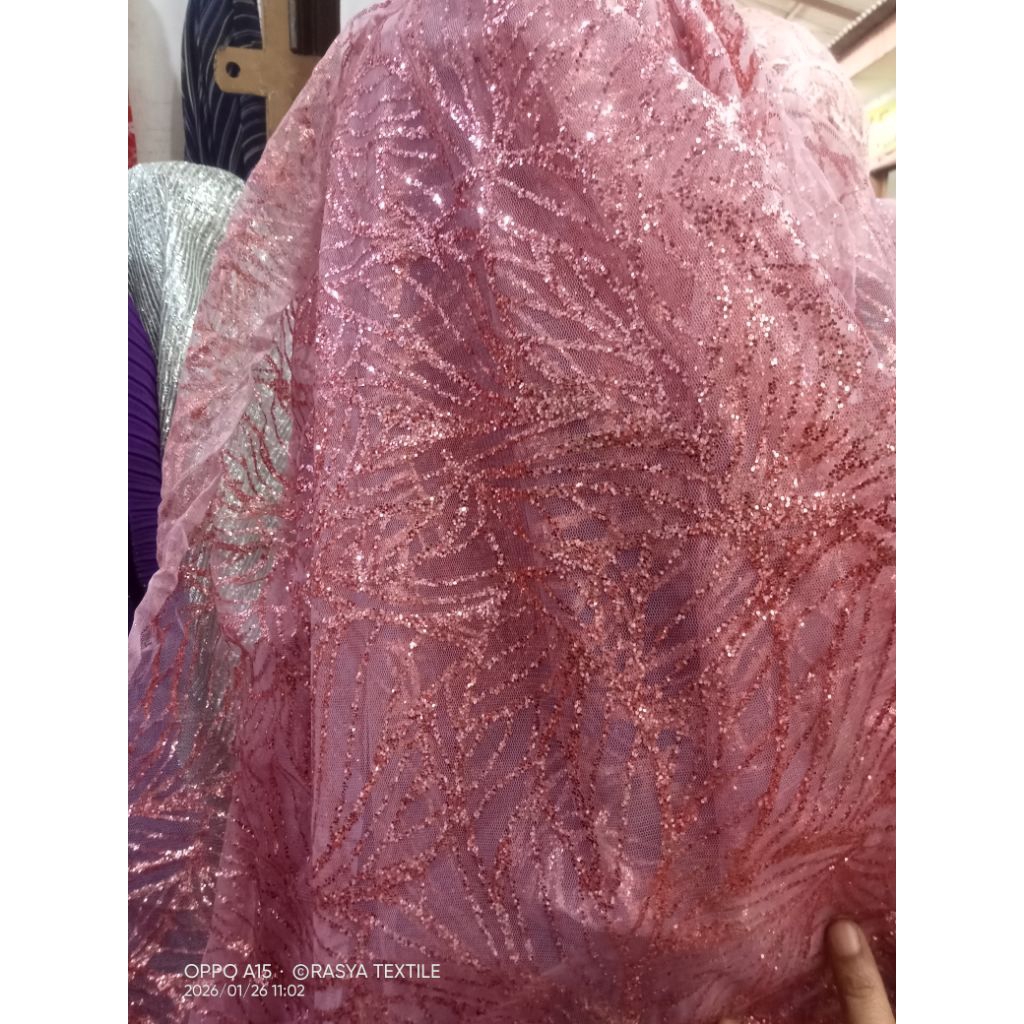 bahan brukat tile premium bahan brukat tile geliter bahan kain brukat Prada motif meteran bahan tile