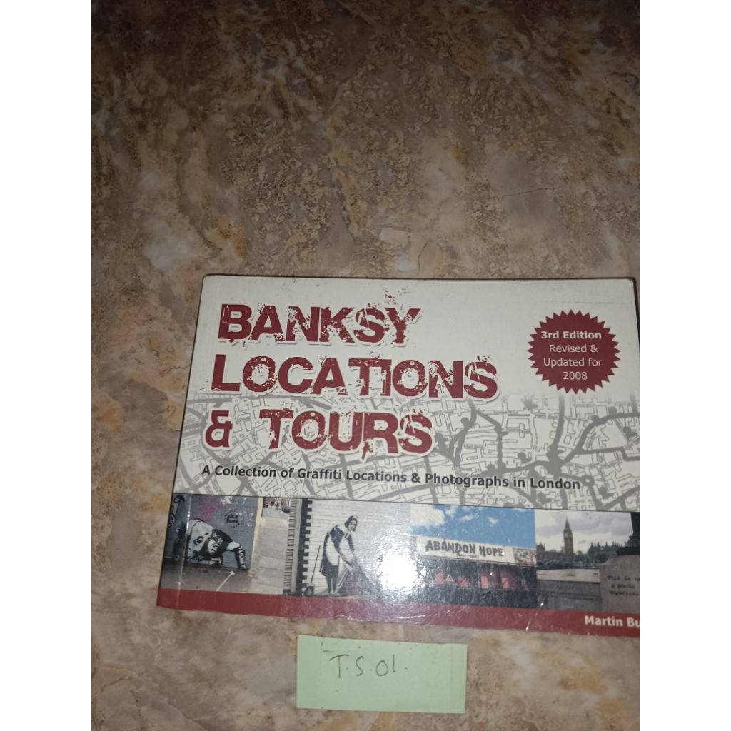 Buku Banksy Locations & tours by Martin Bull