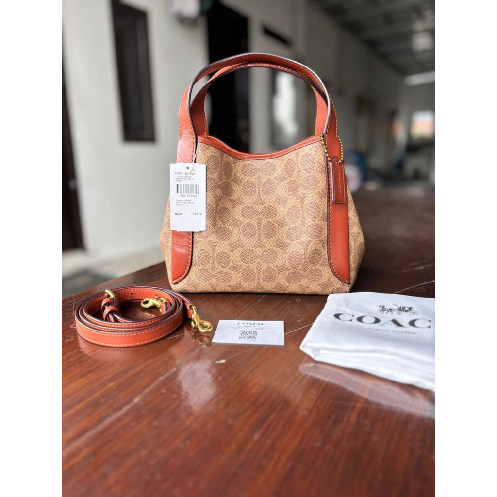 Coach Hadley Signature Tan rust