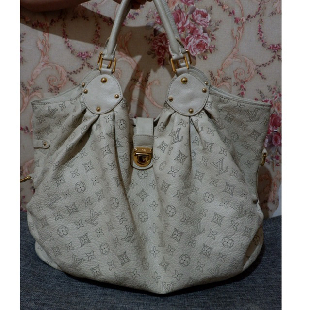 Tote Lv mahina large