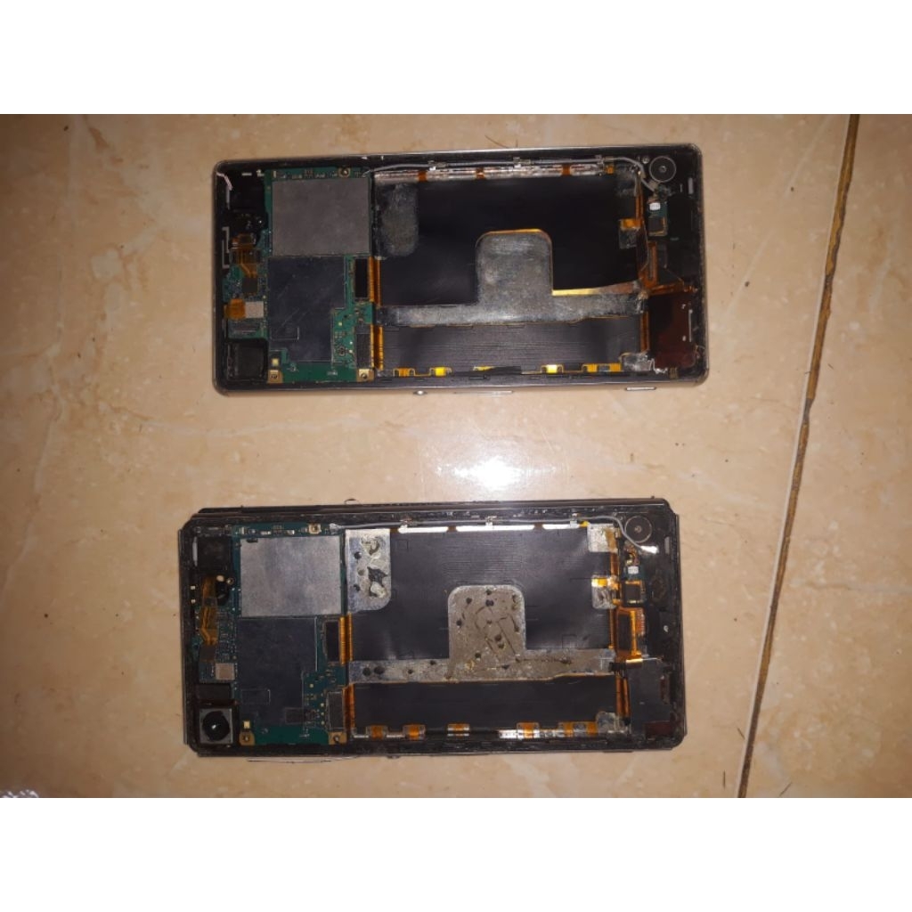 hp bekas rusak bahan gambling