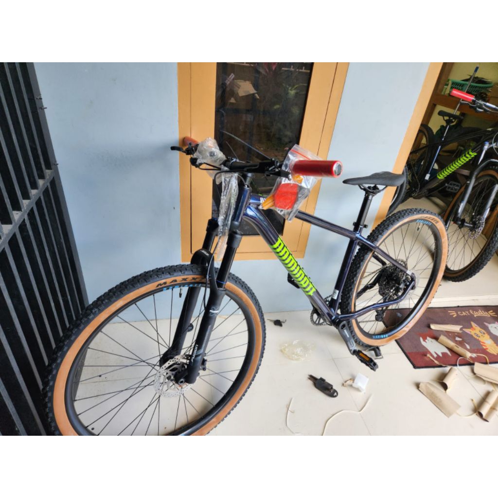 Dominate Axc 2 comp R new Sram