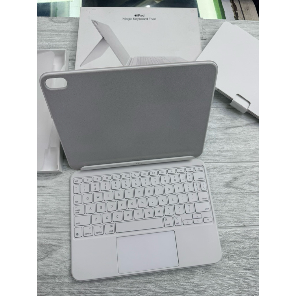 Apple Magic keyboard folio ipad 10 / keybord ipad 11 fuldet original bekas