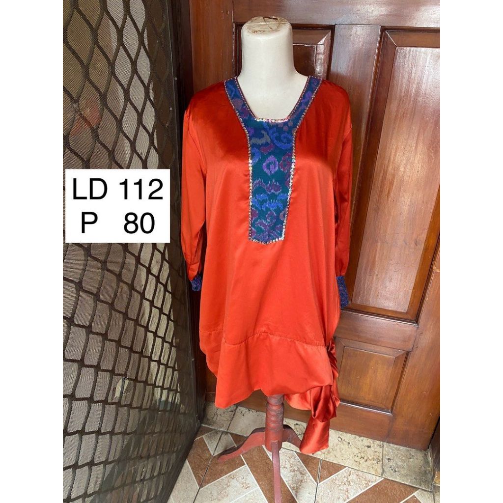 Atasan Wanita Blouse Jumbo Bahan Licin Satin Warna Terracotta