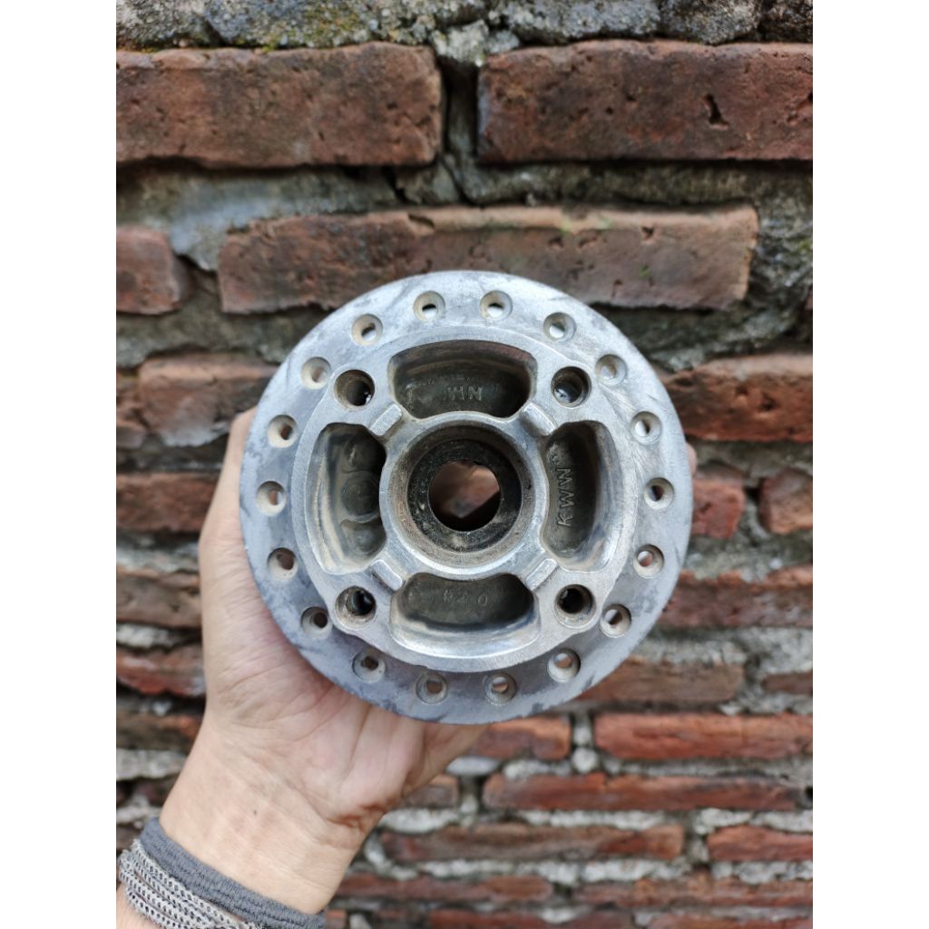 Tromol depan Honda Absolute revo Blade Revo absolute