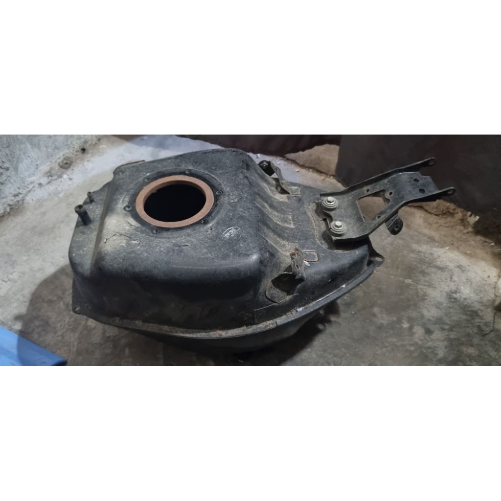 tangki mt25 copotan motor