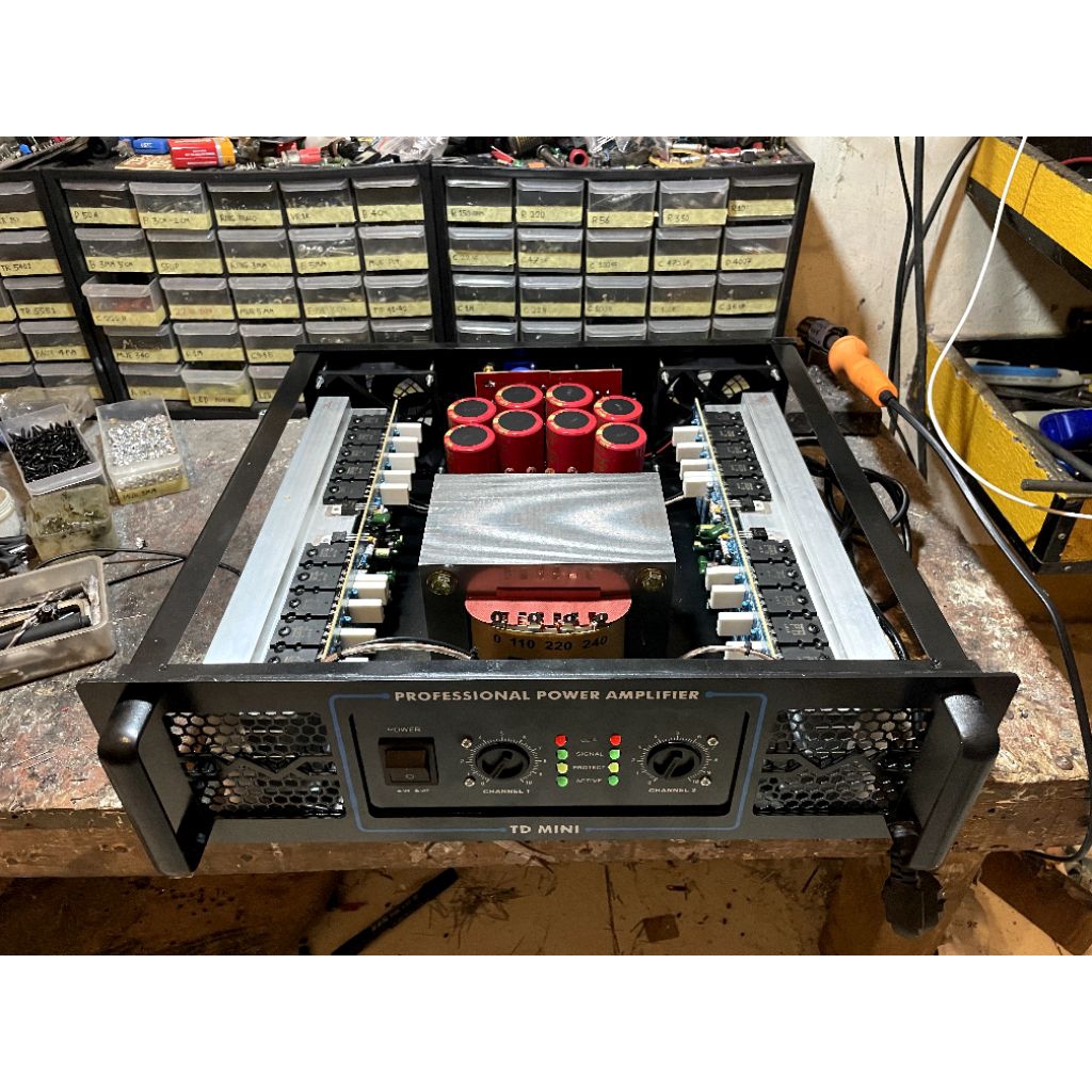 Power Amplifier 15amper ct45 Trafo bell model 2u