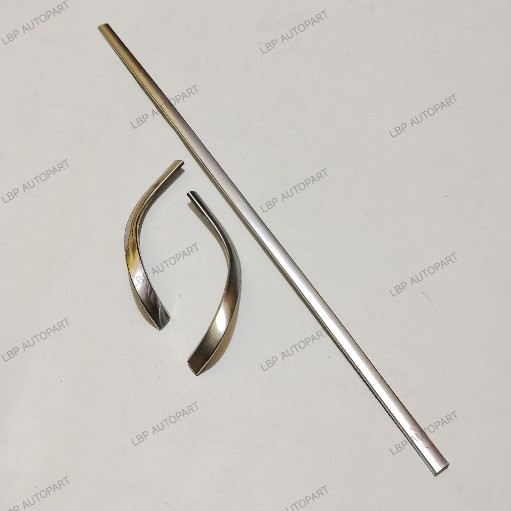 List Bumper Belakang Innova Reborn Original/List Bemper Innova