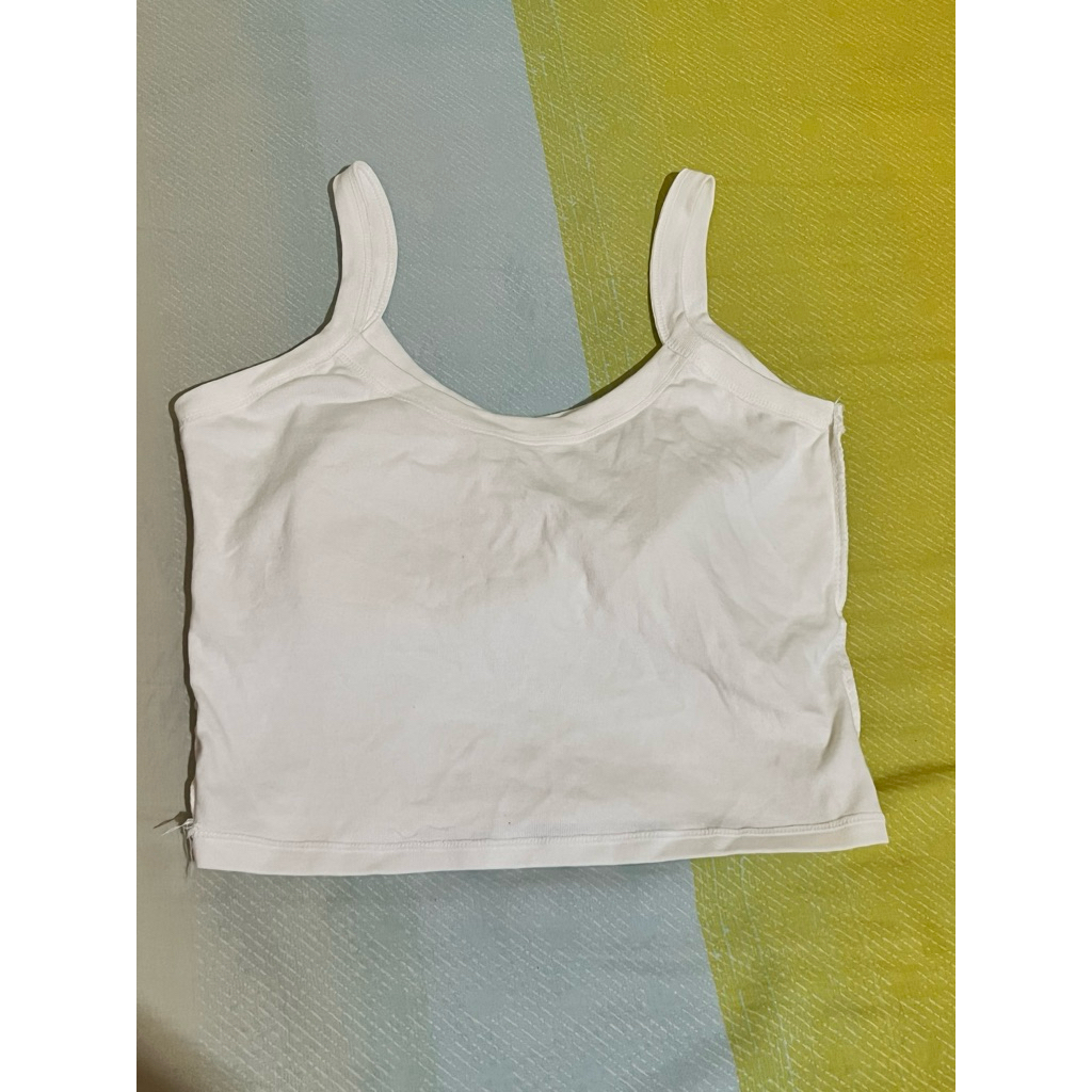 Tank top langsung ada bra warna putih