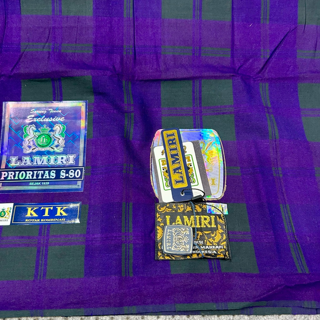 Sarung  lamiri asli jadul tipe Kdt classic motif Bhs bahan ful sutra jahit tengah
