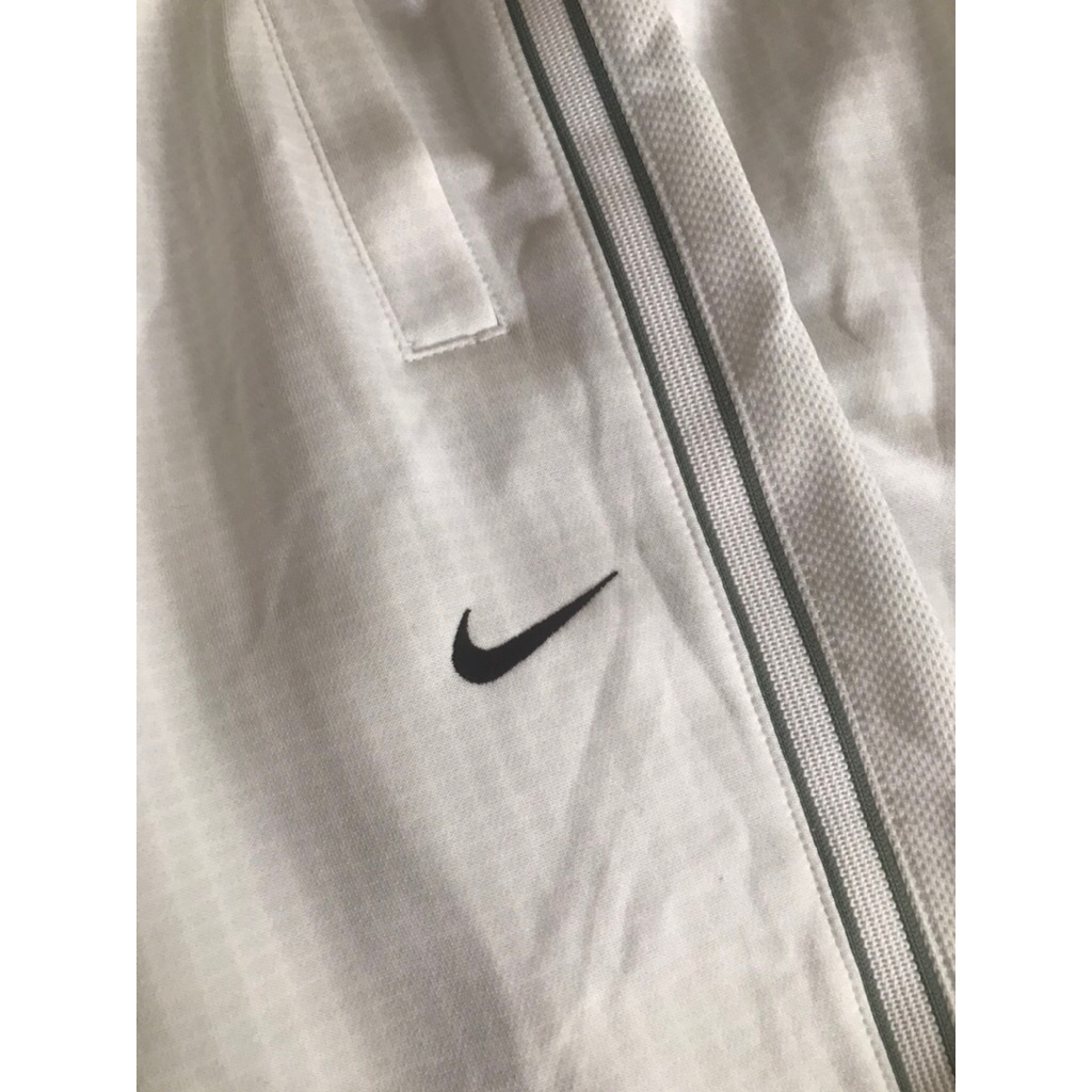 VINTAGE NIKE TRACKPANTS