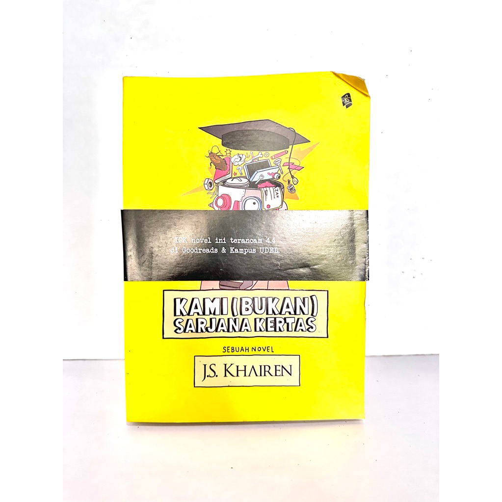 Kami bukan sarjana kertas