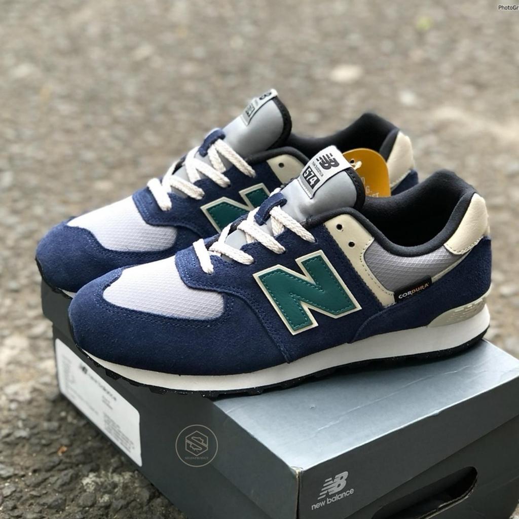 Sneakers New Balance Classic 574 GS Cordura Navy Blue White Black Grey Original