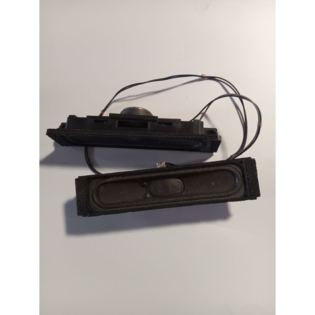 SPEAKER TV LG LCD 32LS3500 BEKAS NORMAL