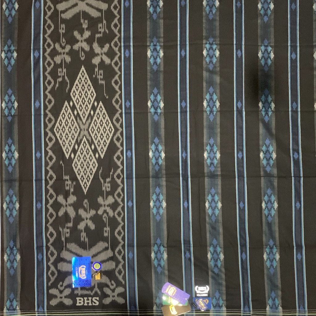 Sarung BHS Classic Gold Motif C44 DKA SJHitam Biru