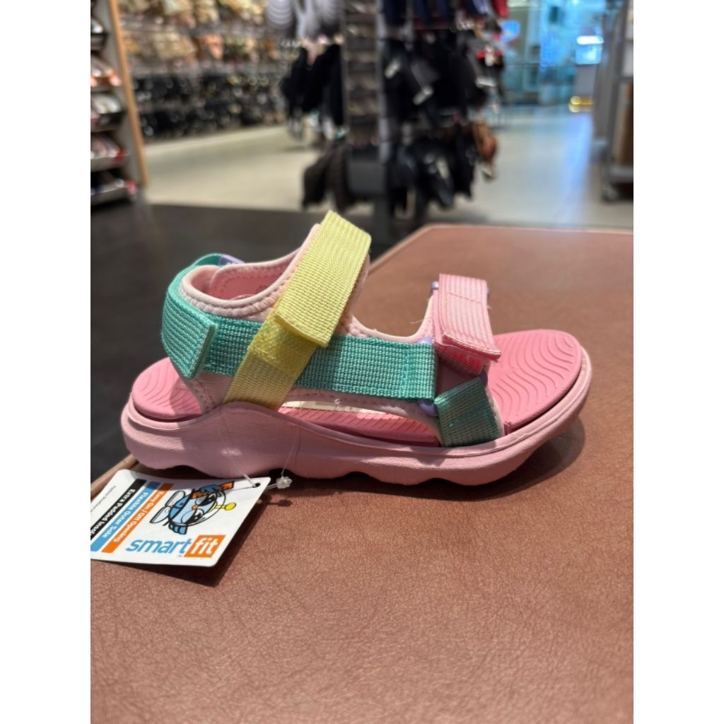 Sepatu sandal anak smart fit payless / sandal anak perempuan