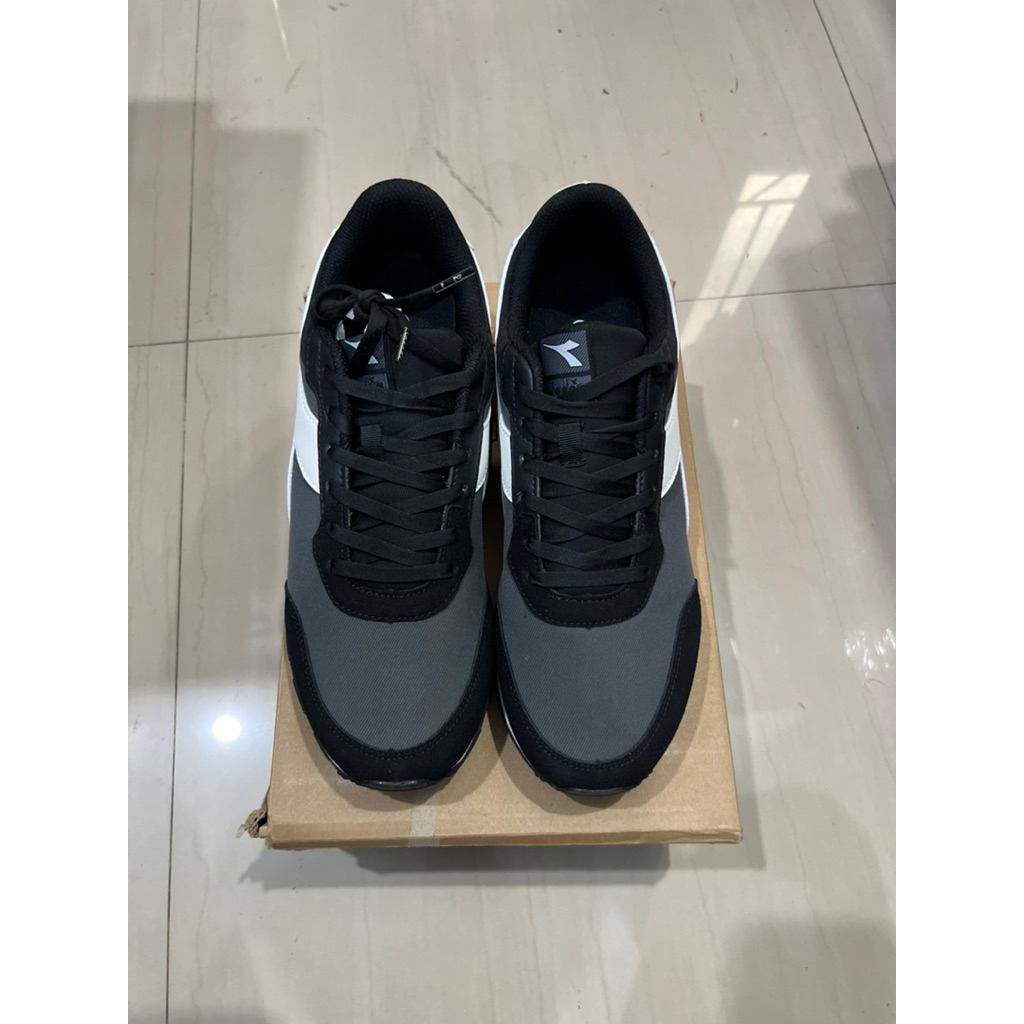 Diadora Manta Black/White 100% Original Diadora