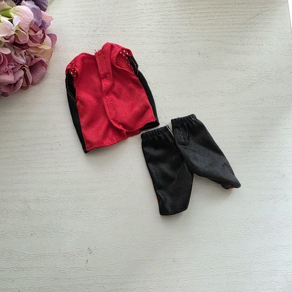 Baju Barbie Ken vintage mattel sport red- black