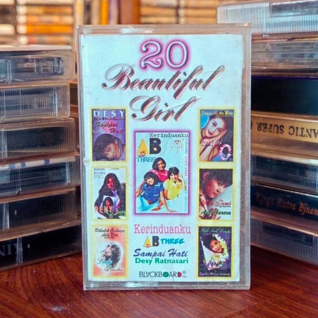Kaset Pita 20 Beautiful Girl (Nia Daniaty, Yuni Shara, Lady Avisha, dsb)