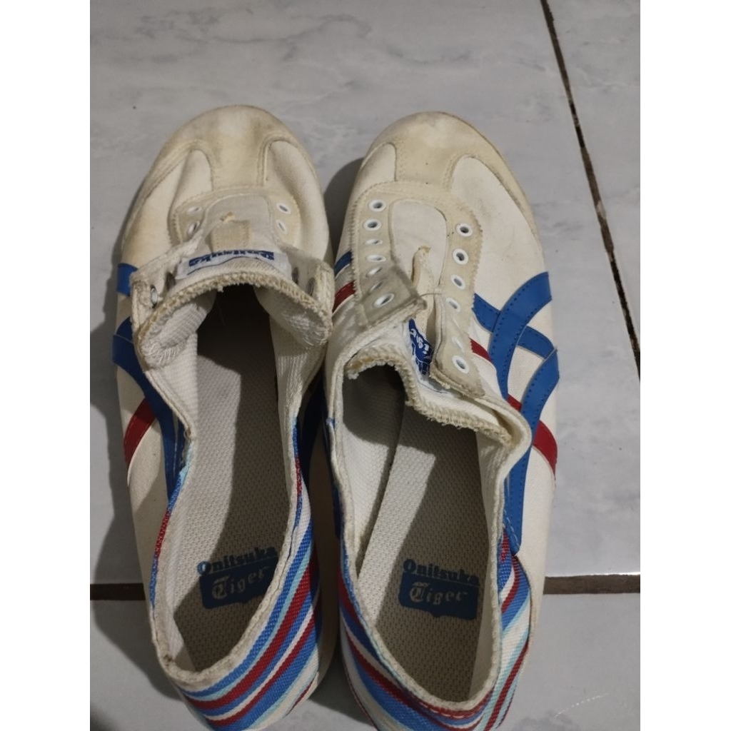 Sepatu Slip On Onitsuka Tiger ORI Preloved