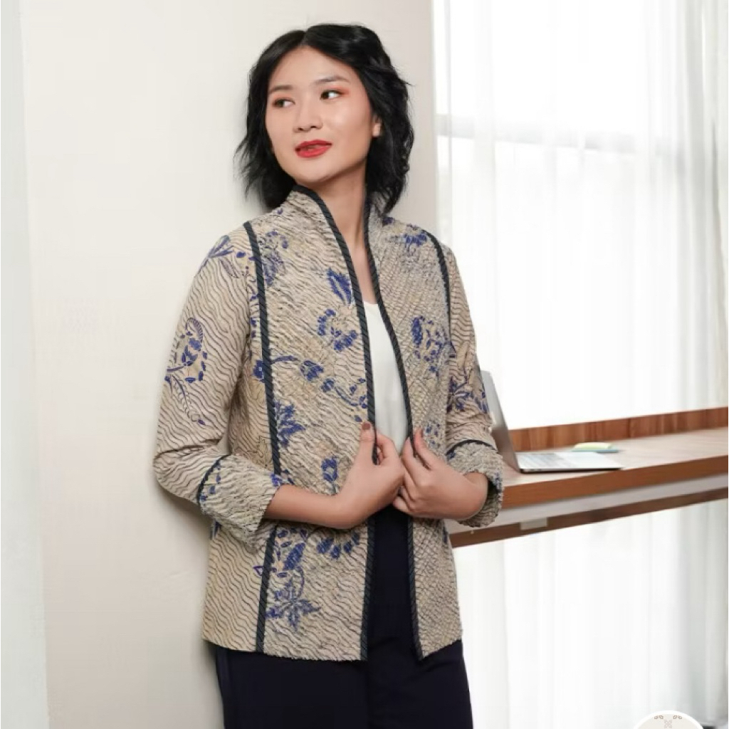 (Preloved) Nona Rara - Batik