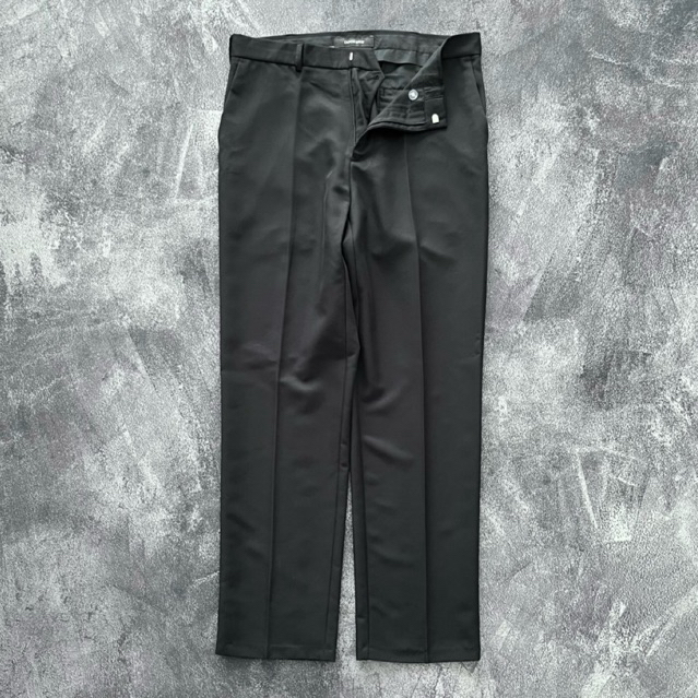 Dockers slim hitam size 32