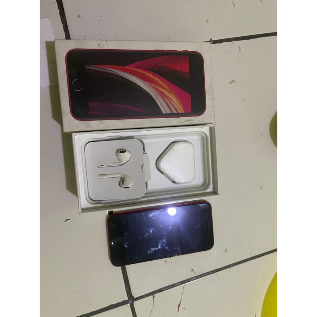 iPhone SE 2020 64gb inter