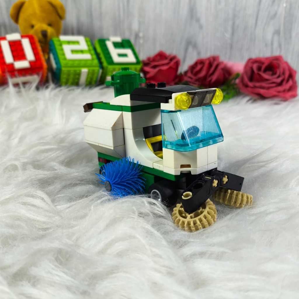 Lego City MOC Street Sweeper Truck Hijau 62249. ori original asli